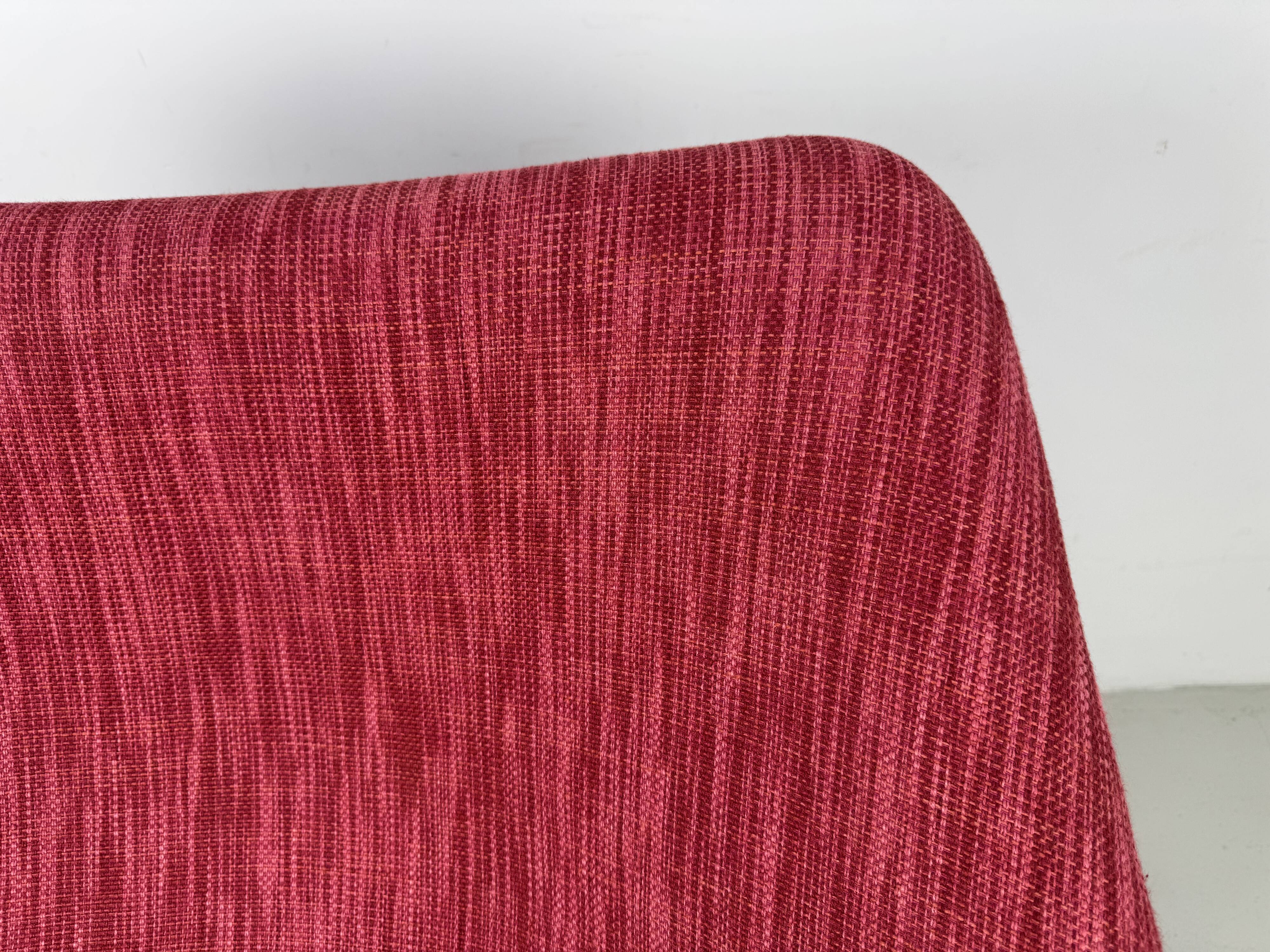 Artifor chair big "Oyster " by Pierre Paulin