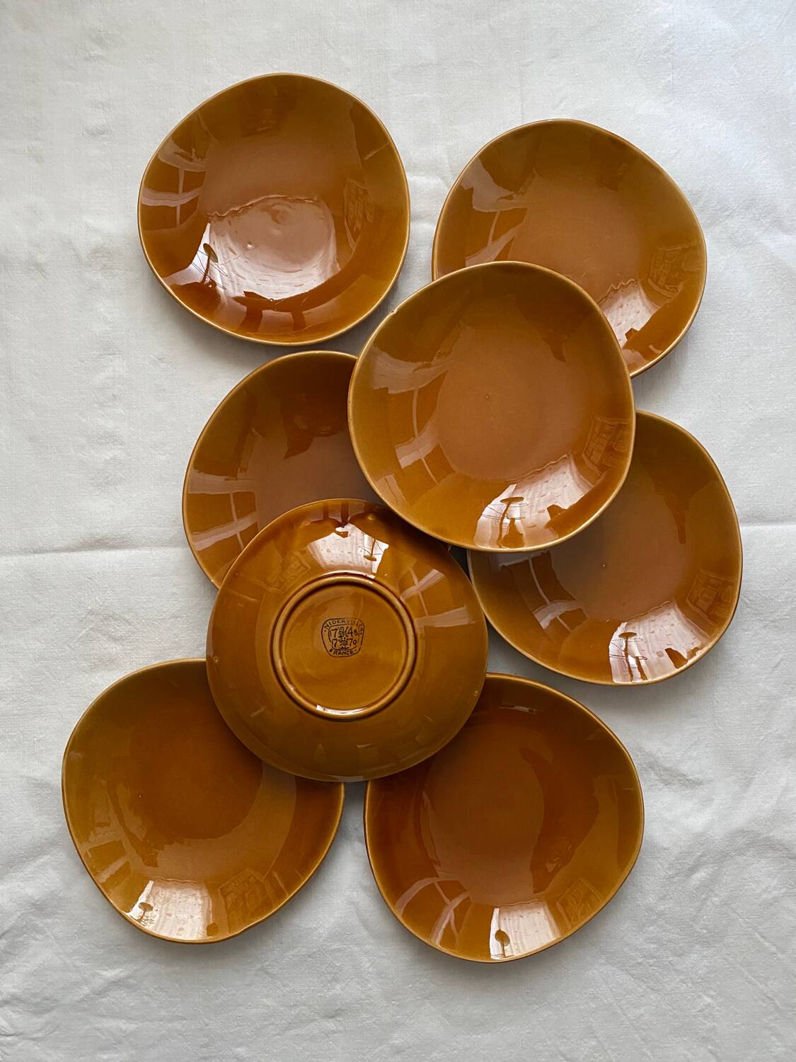 8 free-form cap plates, Niderviller