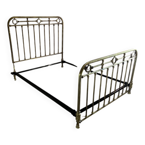 cadre de lit en laiton