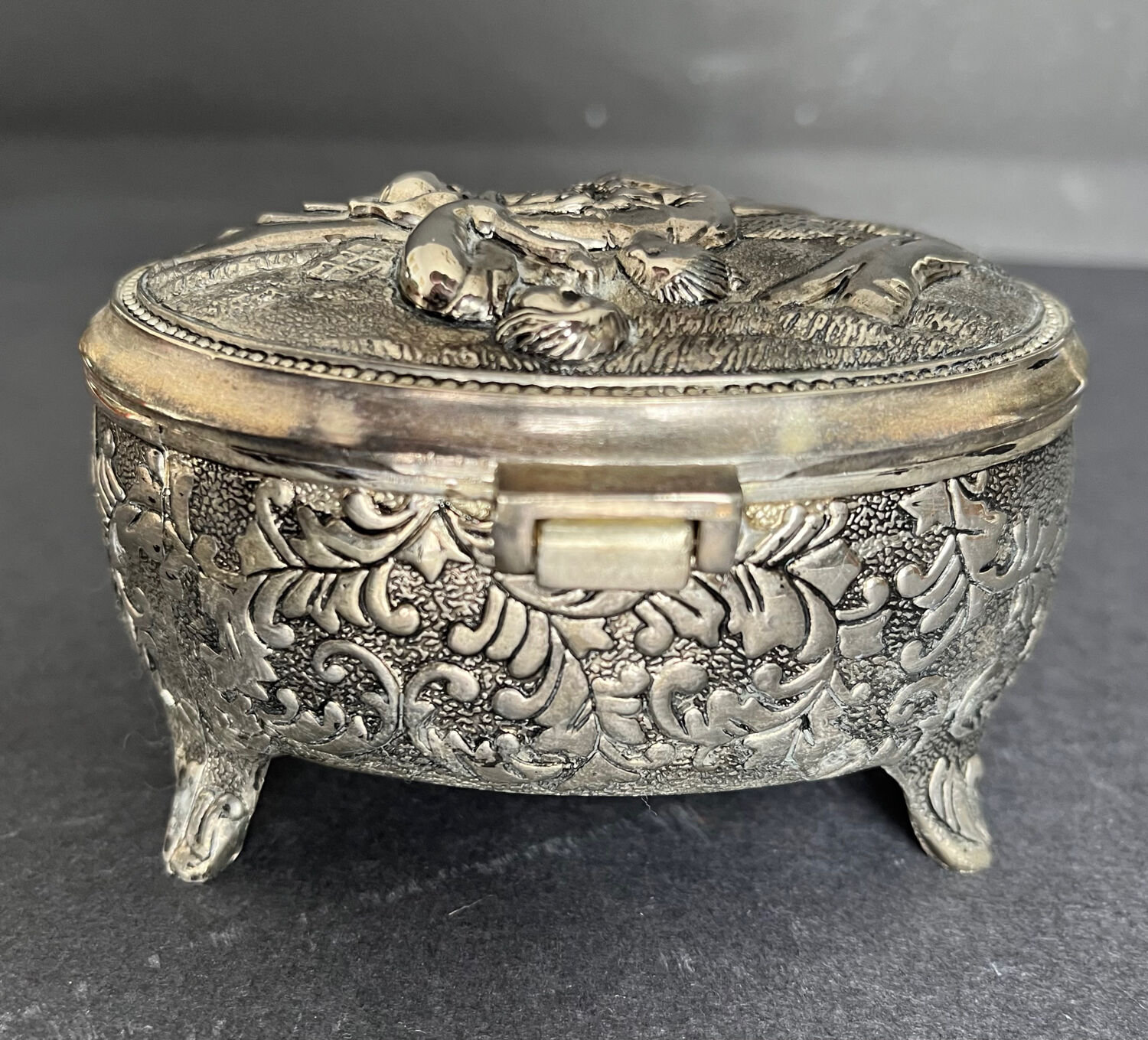Silver metal jewelry box
