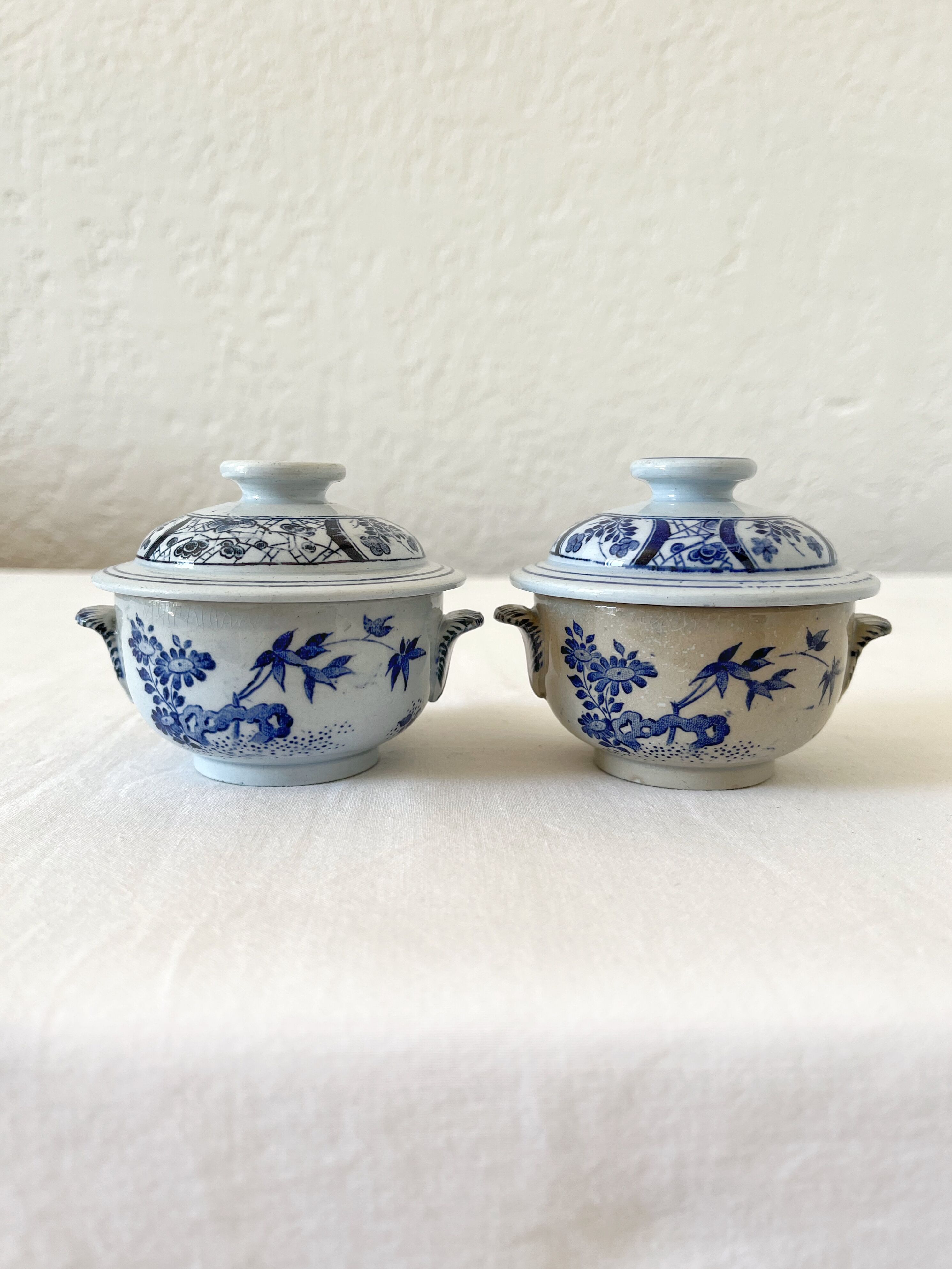 Two fine earthenware cream pots, Japanese service, Creil and Montereau, 19th century