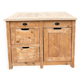 Central island / Saucepan storage unit
