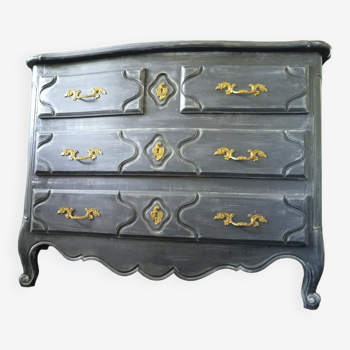 Patinated Louis XV style chest of drawers