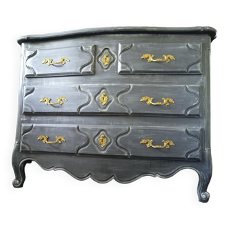 Patinated Louis XV style chest of drawers