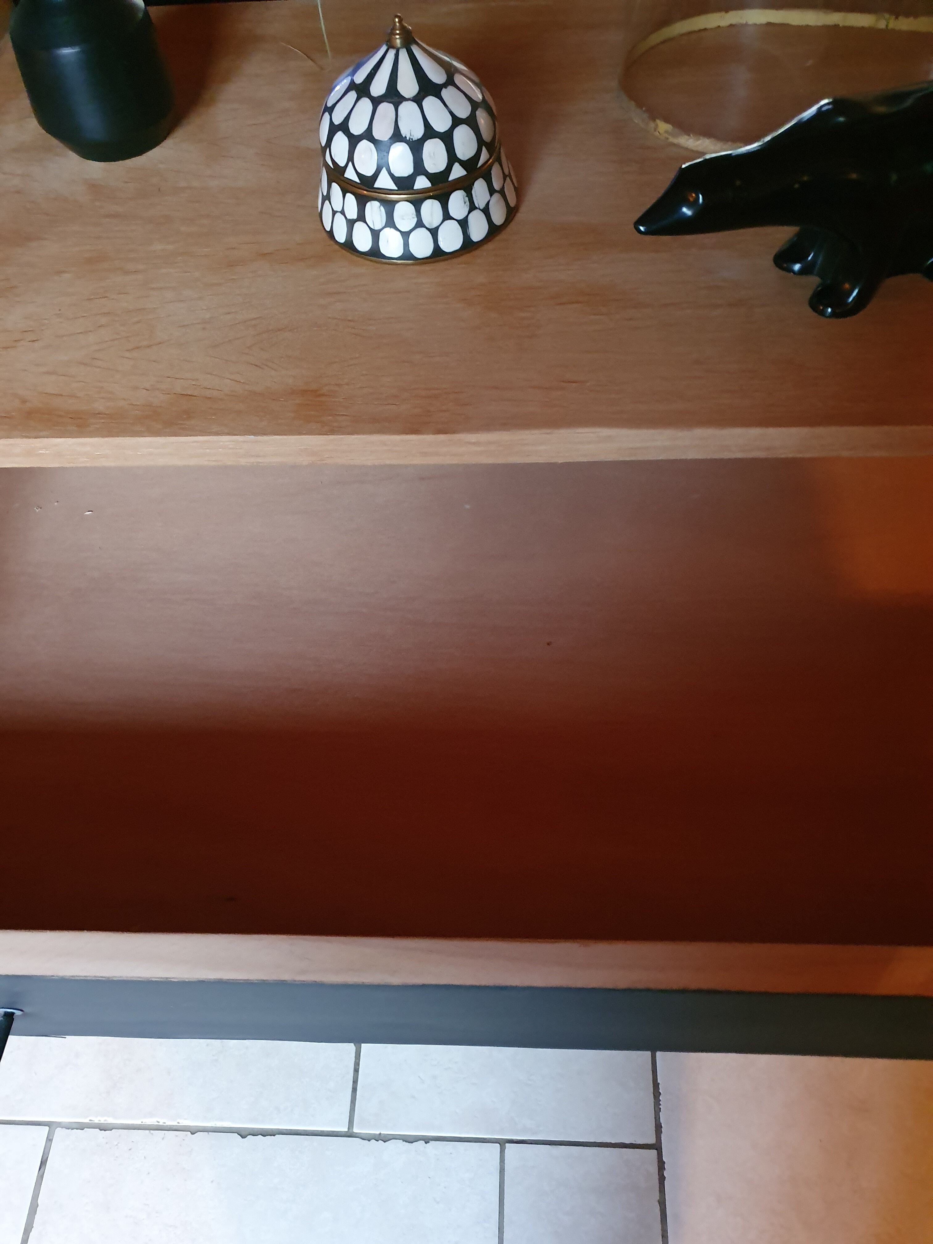Commode vintage