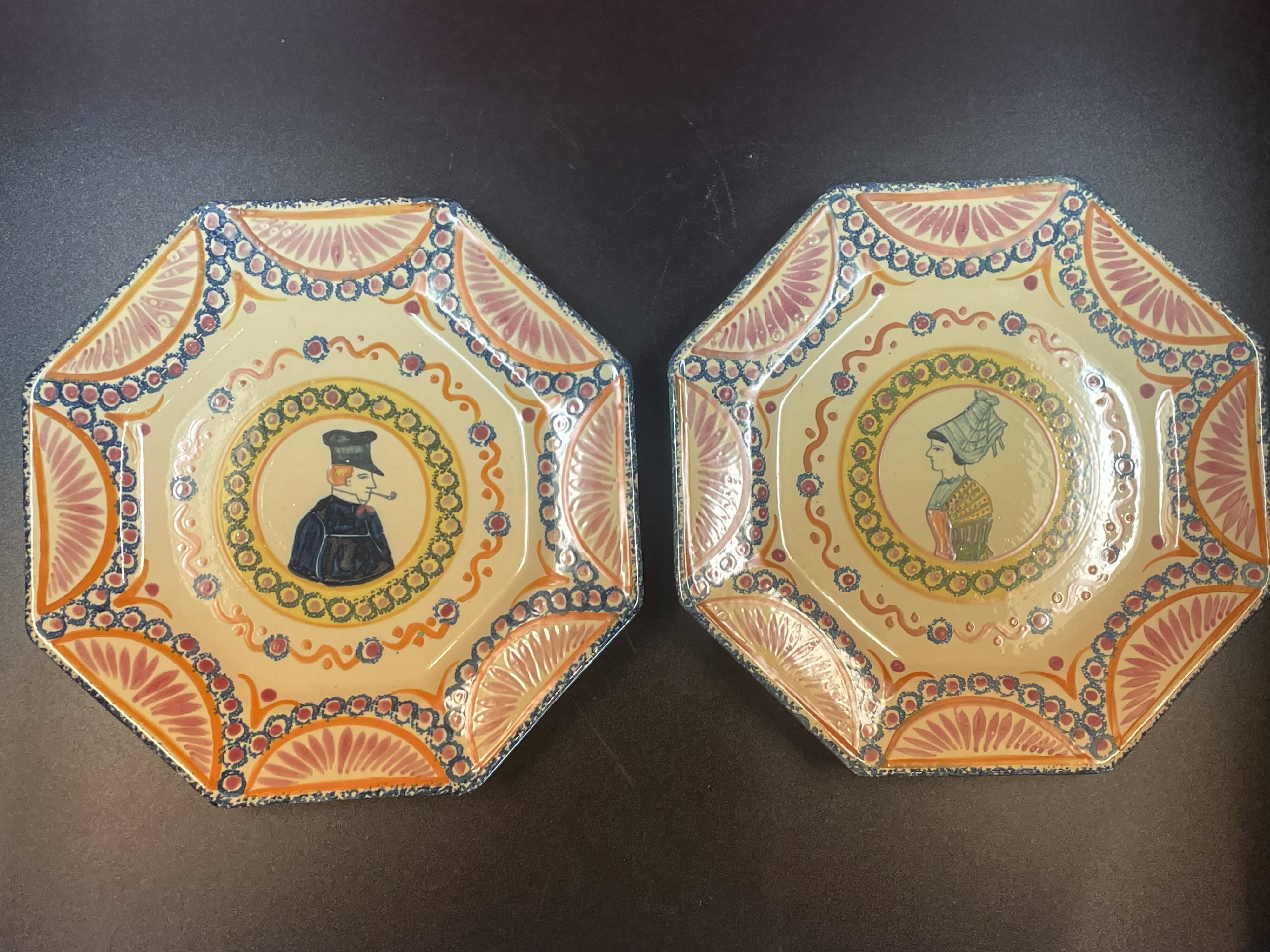 Pair of quimper mesnil val normandie plates 23 x 23 cm
