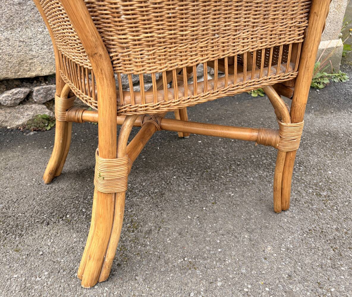 Wicker and rattan armchair – the splendour of vintage, 60s - 80s