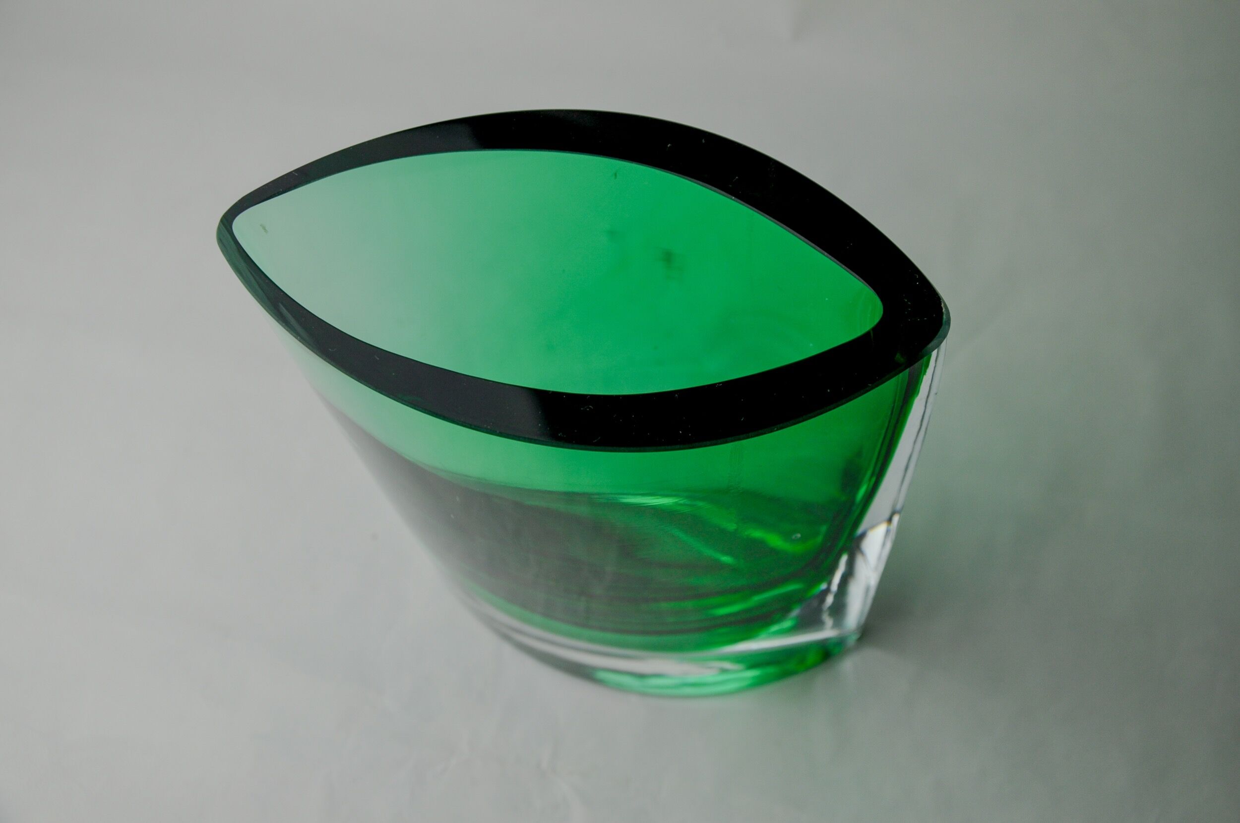 Green sommerso vase by seguros, Murano glass, Italy, 1980