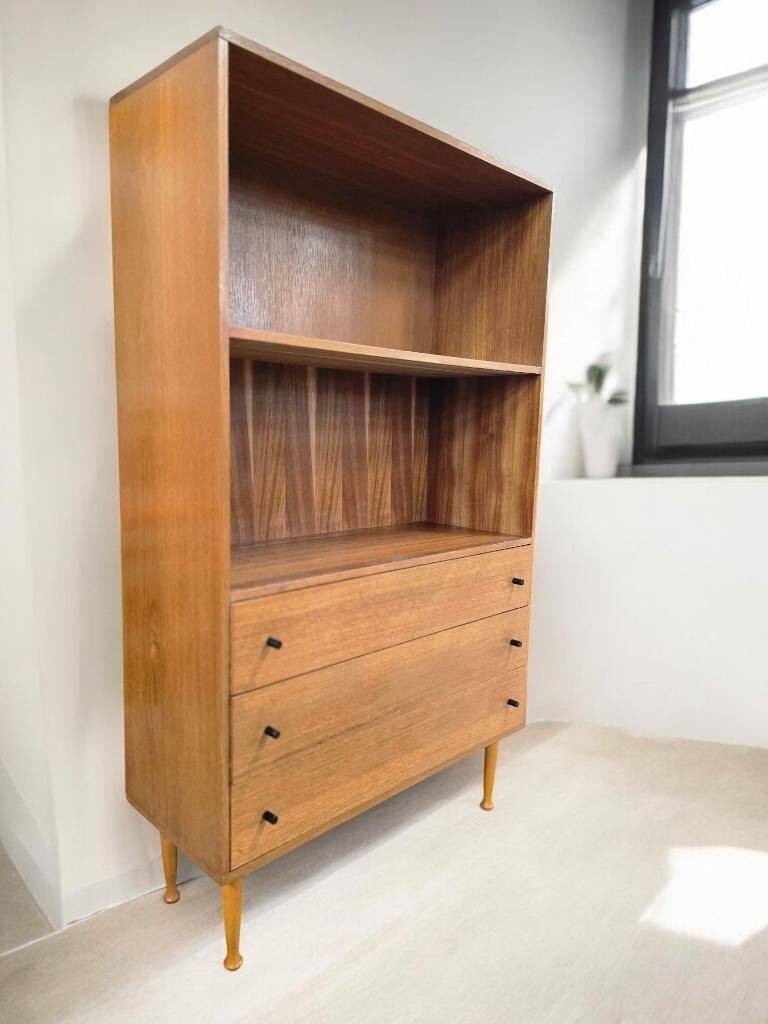 Vintage cabinet / display case / bookcase