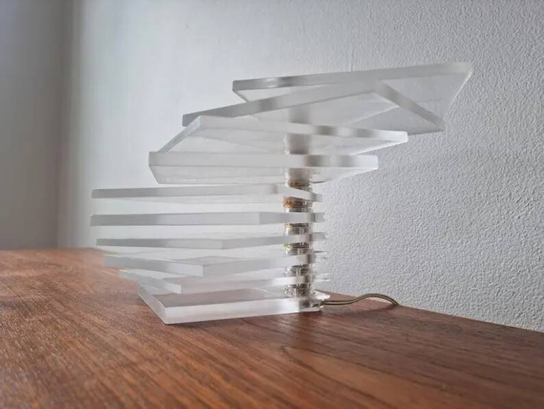 Lampe de table en lucite postmoderne rare Ikea, Suède, années 1980