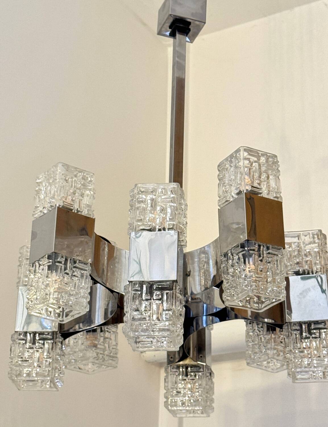 Sciolari Chandelier