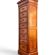 Ancien meuble de métier de la SNCF