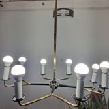 Mid century Italian Brass Chandelier (Attributed to Stilnovo) with 8 Arms Italy.