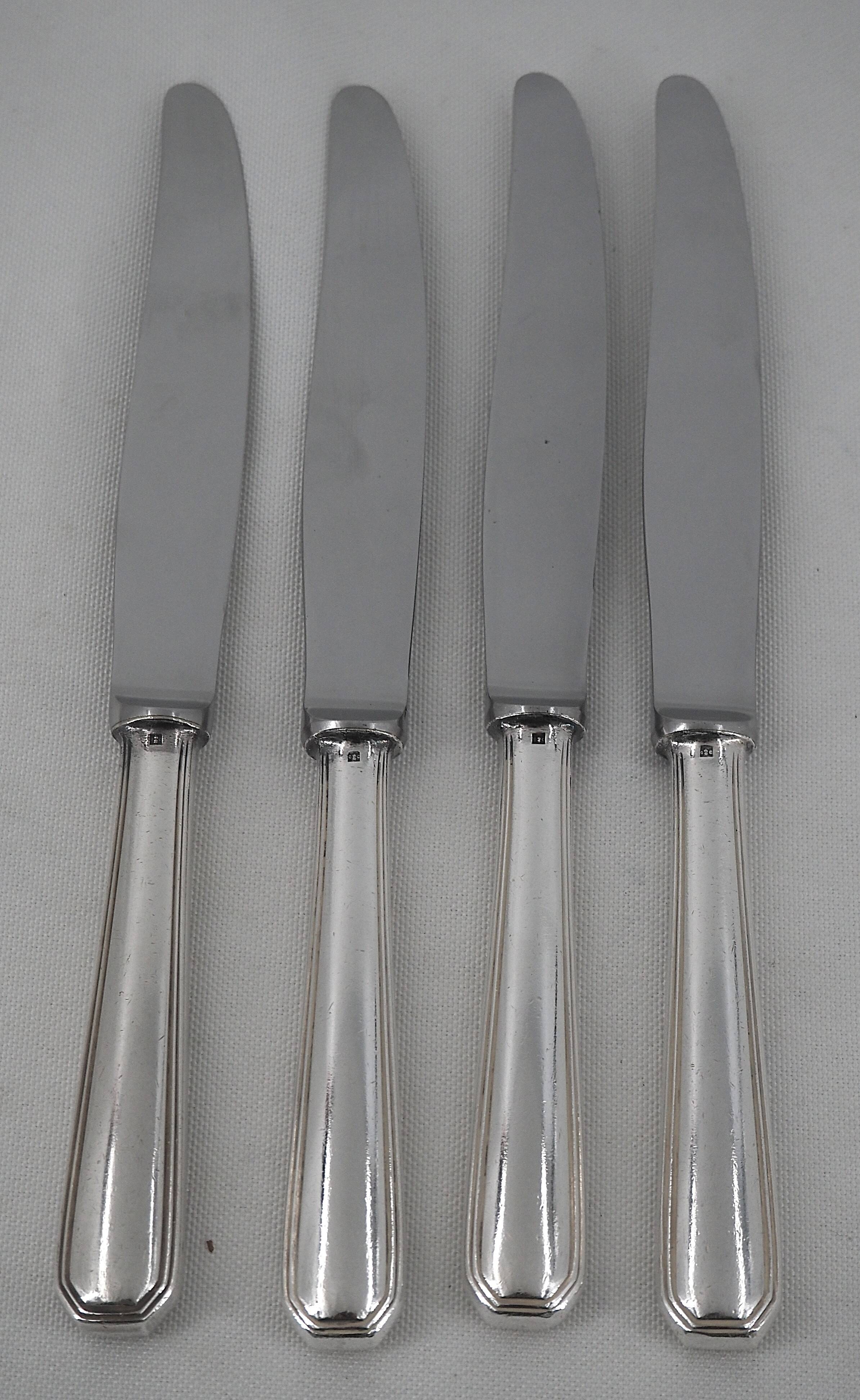 Christofle America, Art Deco, 4 silver-plated table knives, excellent condition.