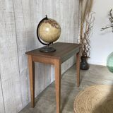 Vintage pedestal table