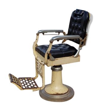 Ancien fauteuil de barbier en fonte et assise cuir Chesterfield
