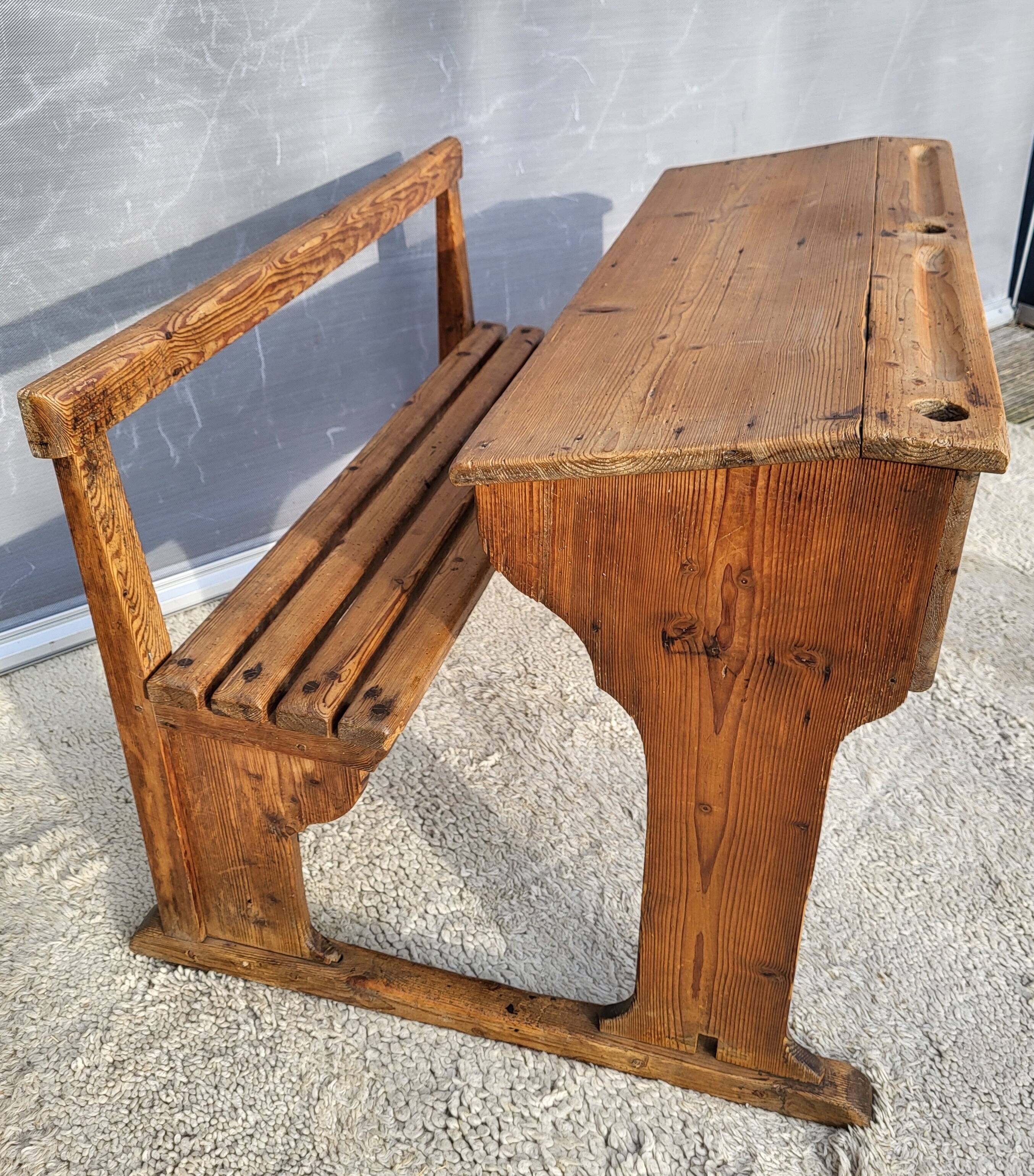 Double solid wood school desk