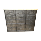 Old metal cabinet 15 valves