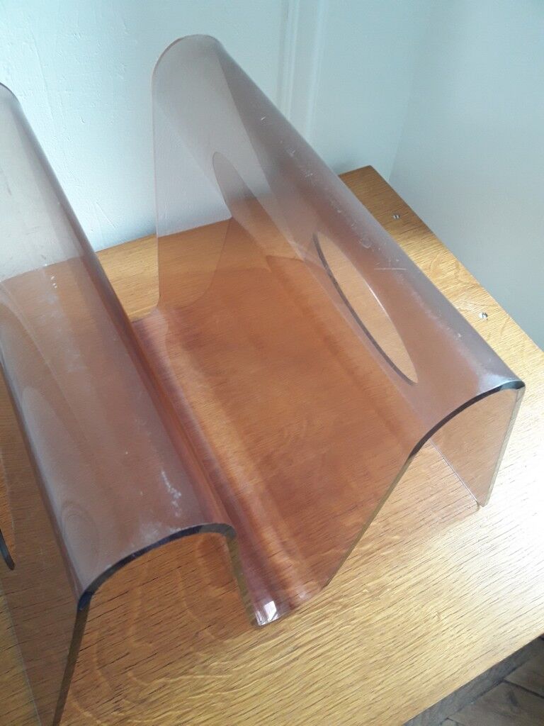 Michel Dumas magazine holder