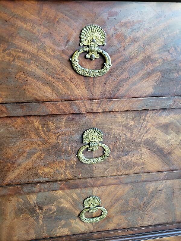 Empire chest of 4 drawers in mahogany from the 19th century