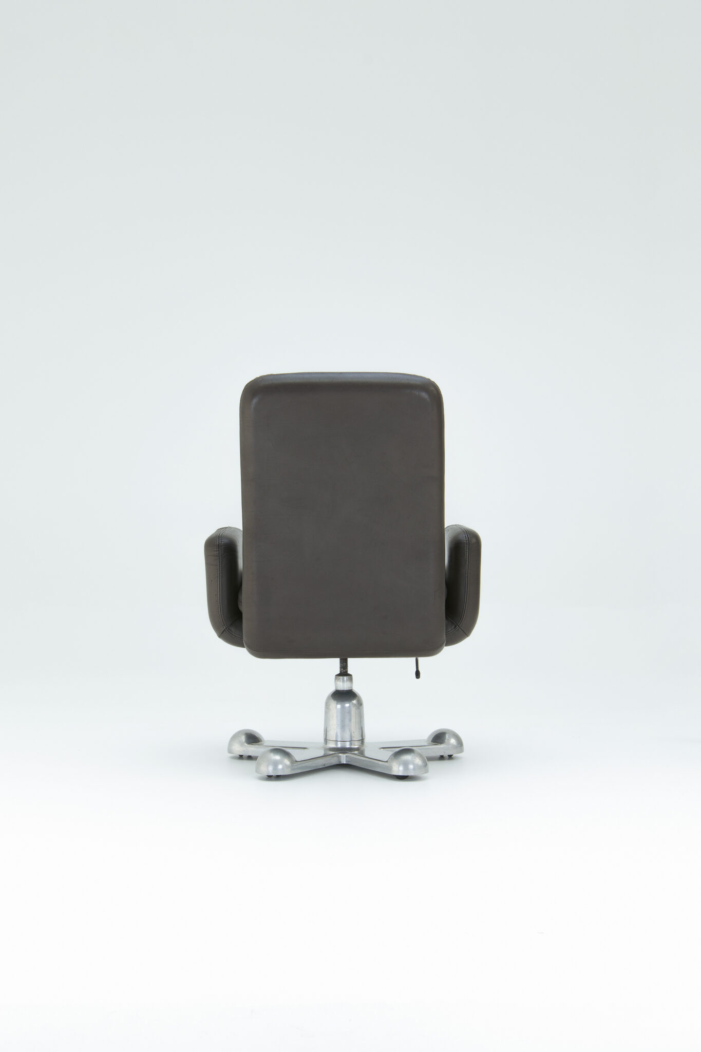 Chaise de bureau pivotante - Perry King et Santiago Miranda