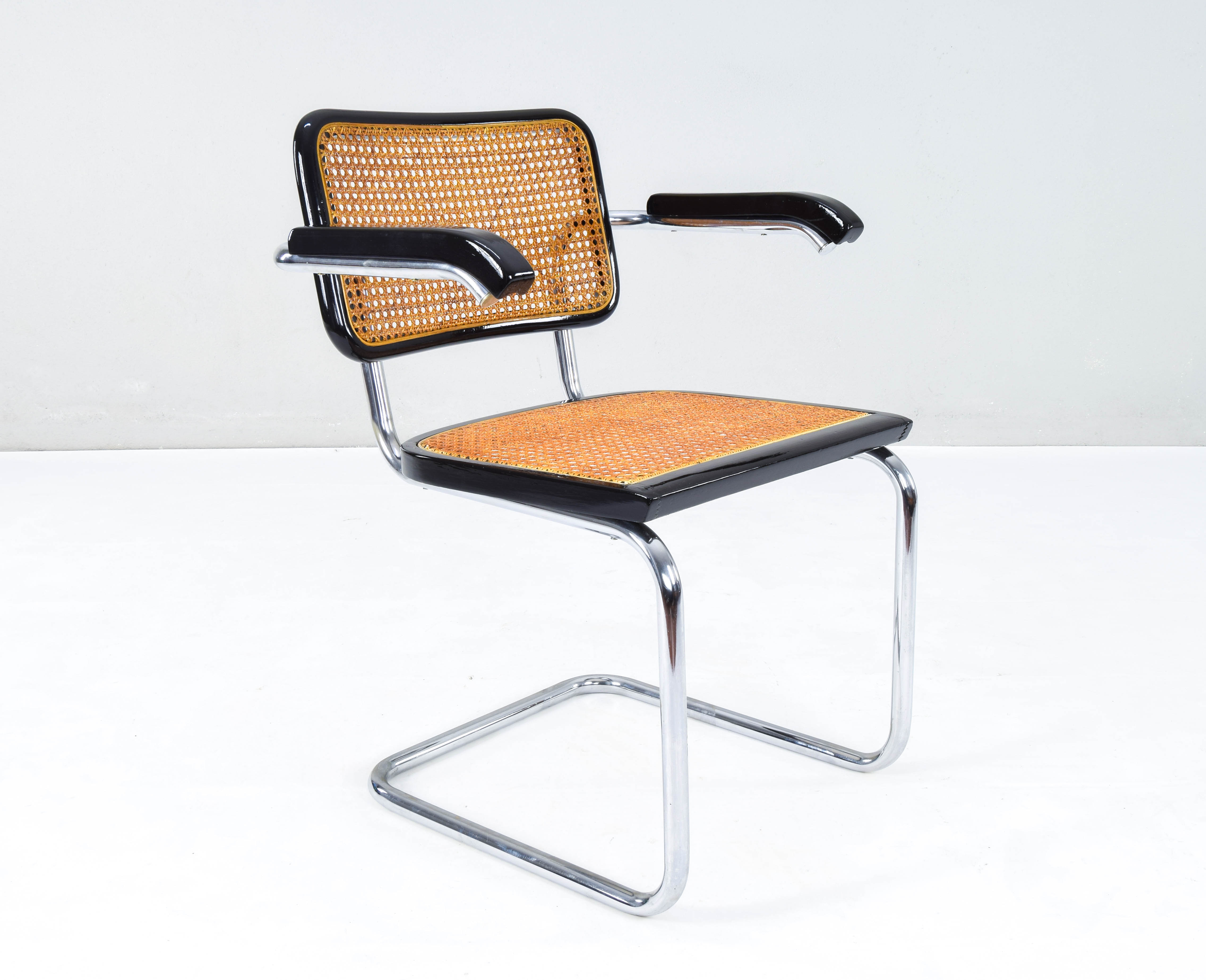 Mid-Century Italian Modern Marcel Breuer B64 Cesca Armchair Chair, 1970