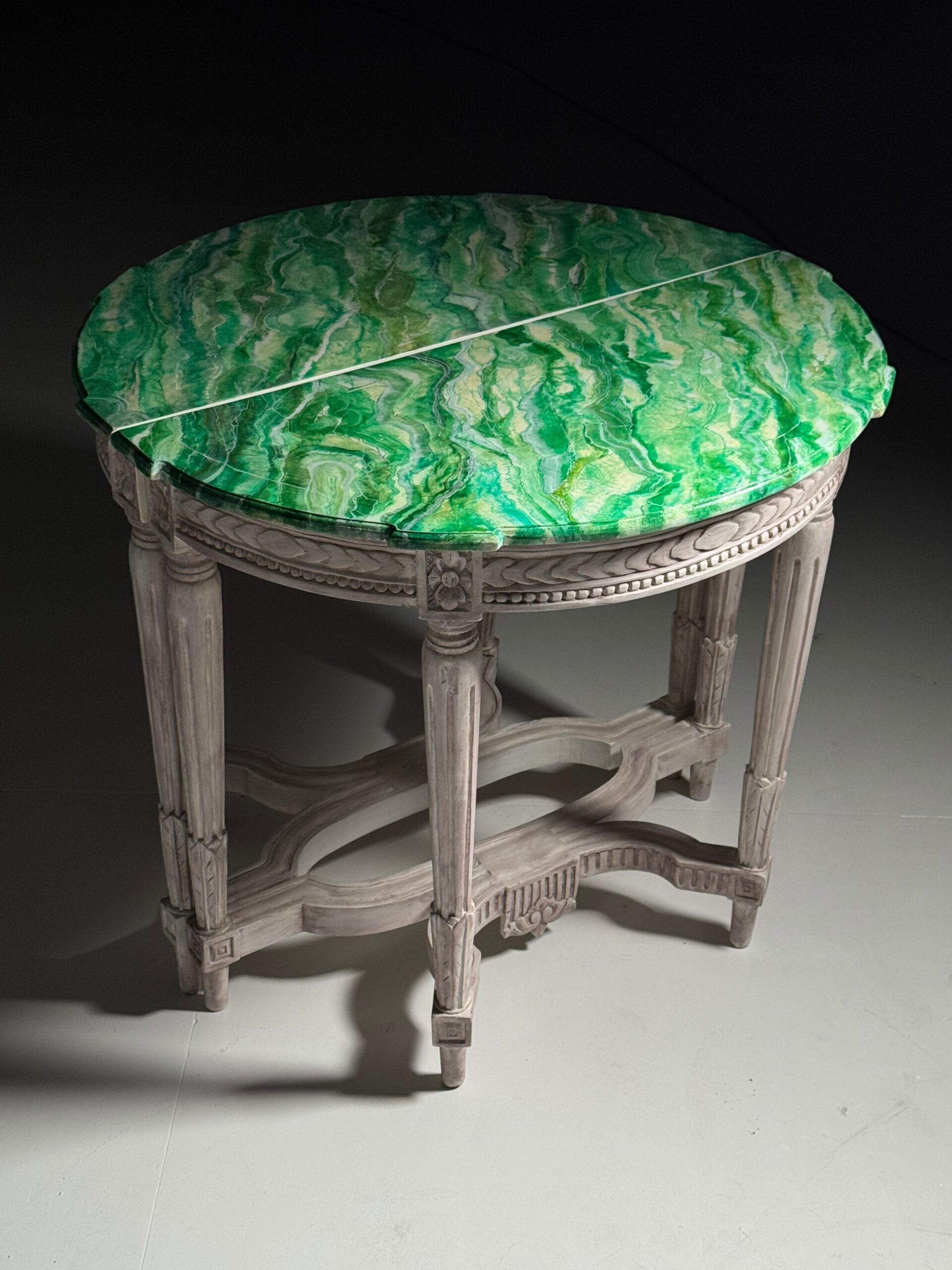 Set of 2 Louis Seize style side tables