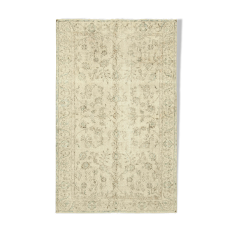 Hand-knotted distressed turkish beige carpet 156 cm x 246 cm