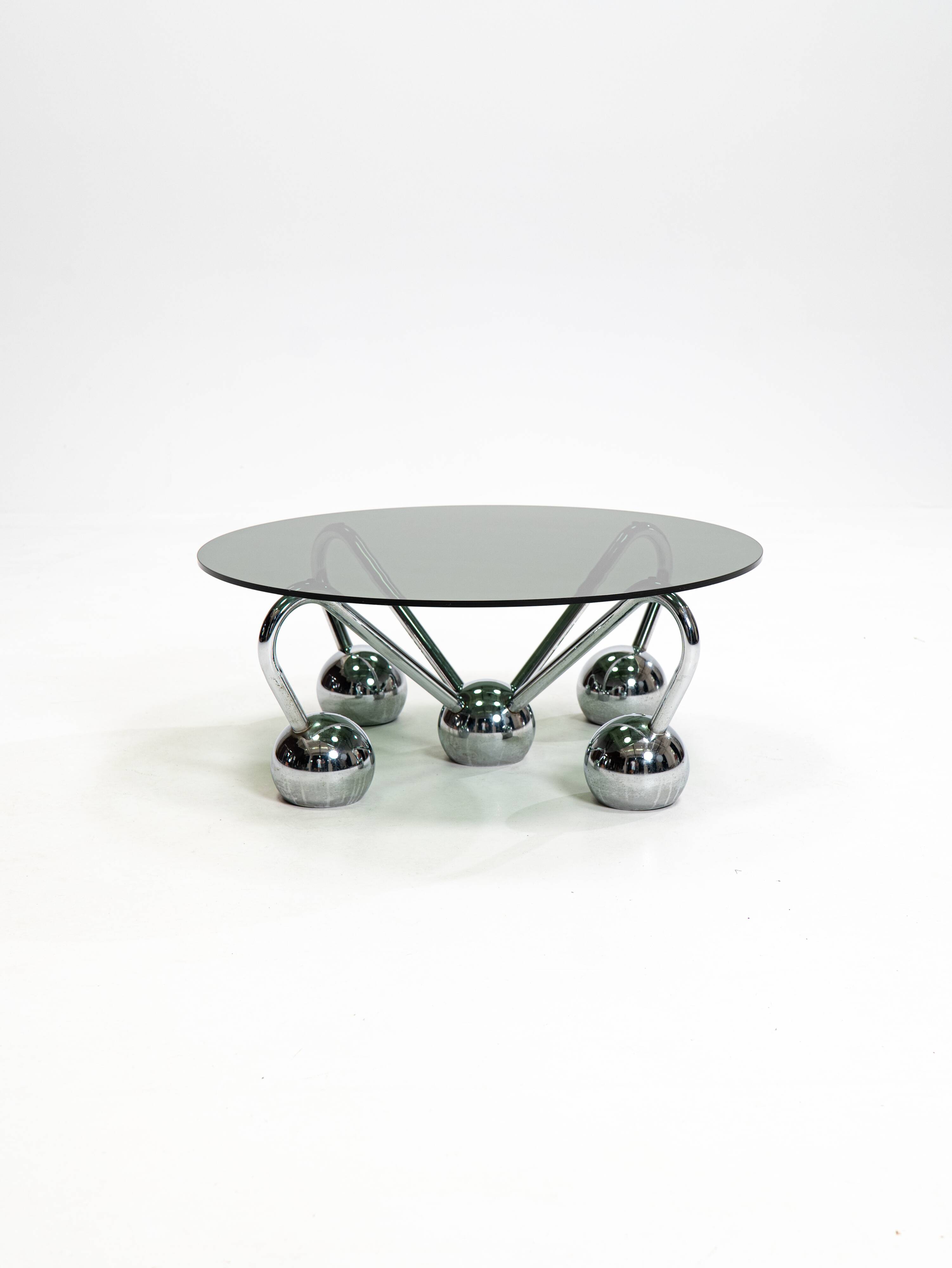 Table basse Sputnik en métal chromé et verre fumé, années 1970, Italie