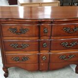 Chest of drawers crossbow