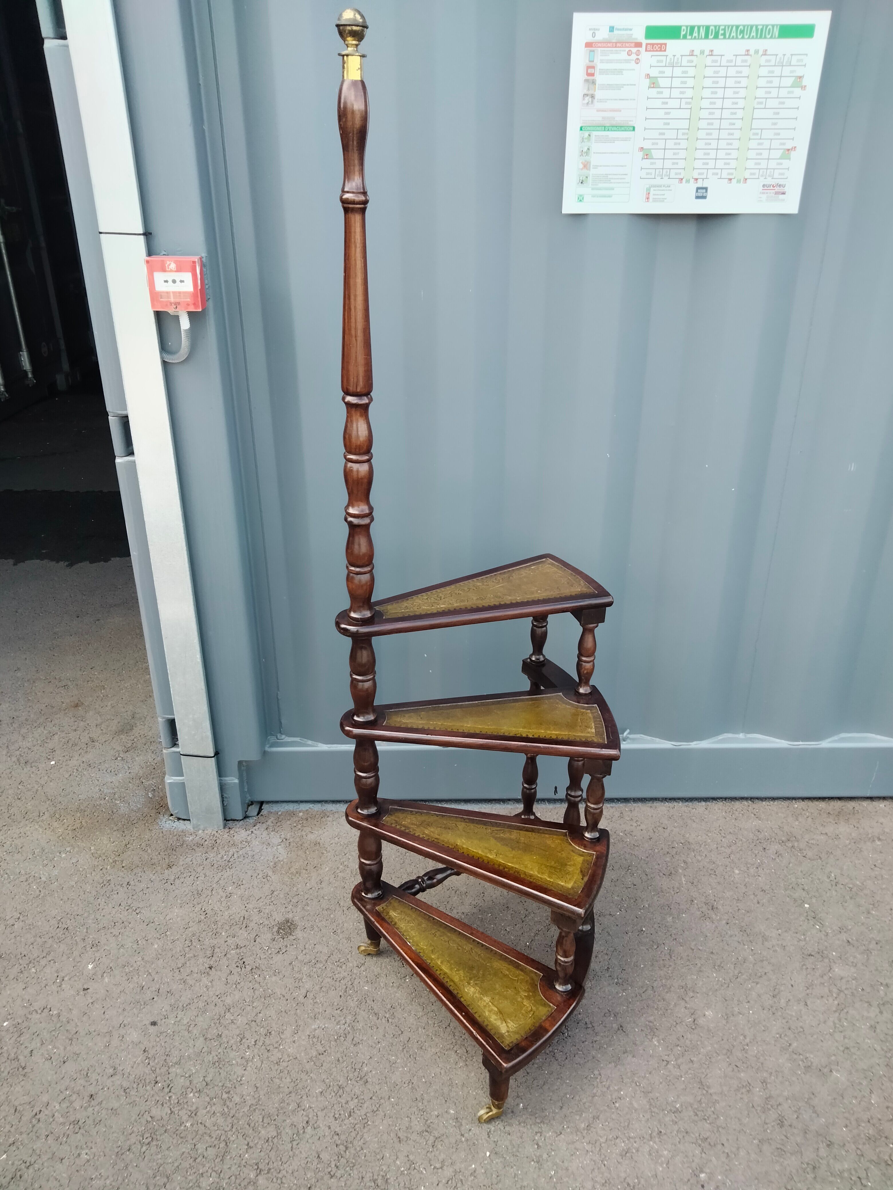 Vintage antique library staircase xxeme