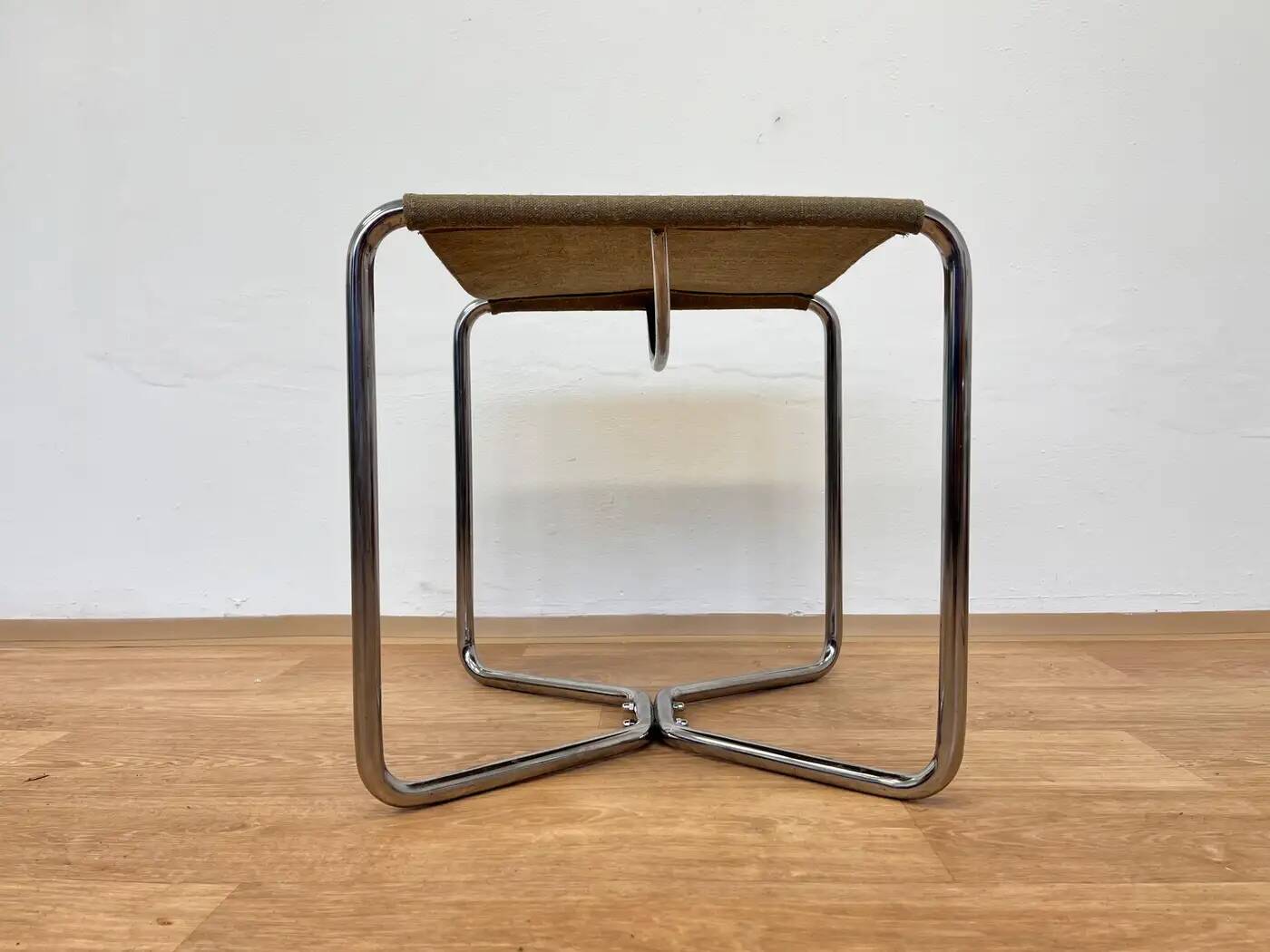 Tabouret Bauhaus chromé Thonet B8 par Marcel Breuer, 1930