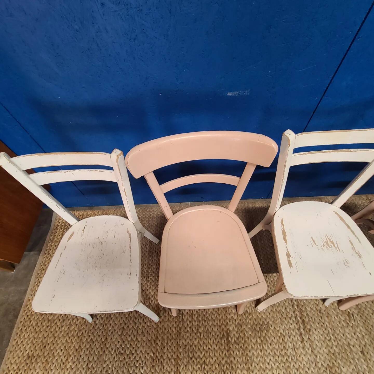Série de 4 chaises bistrot vintage patinées