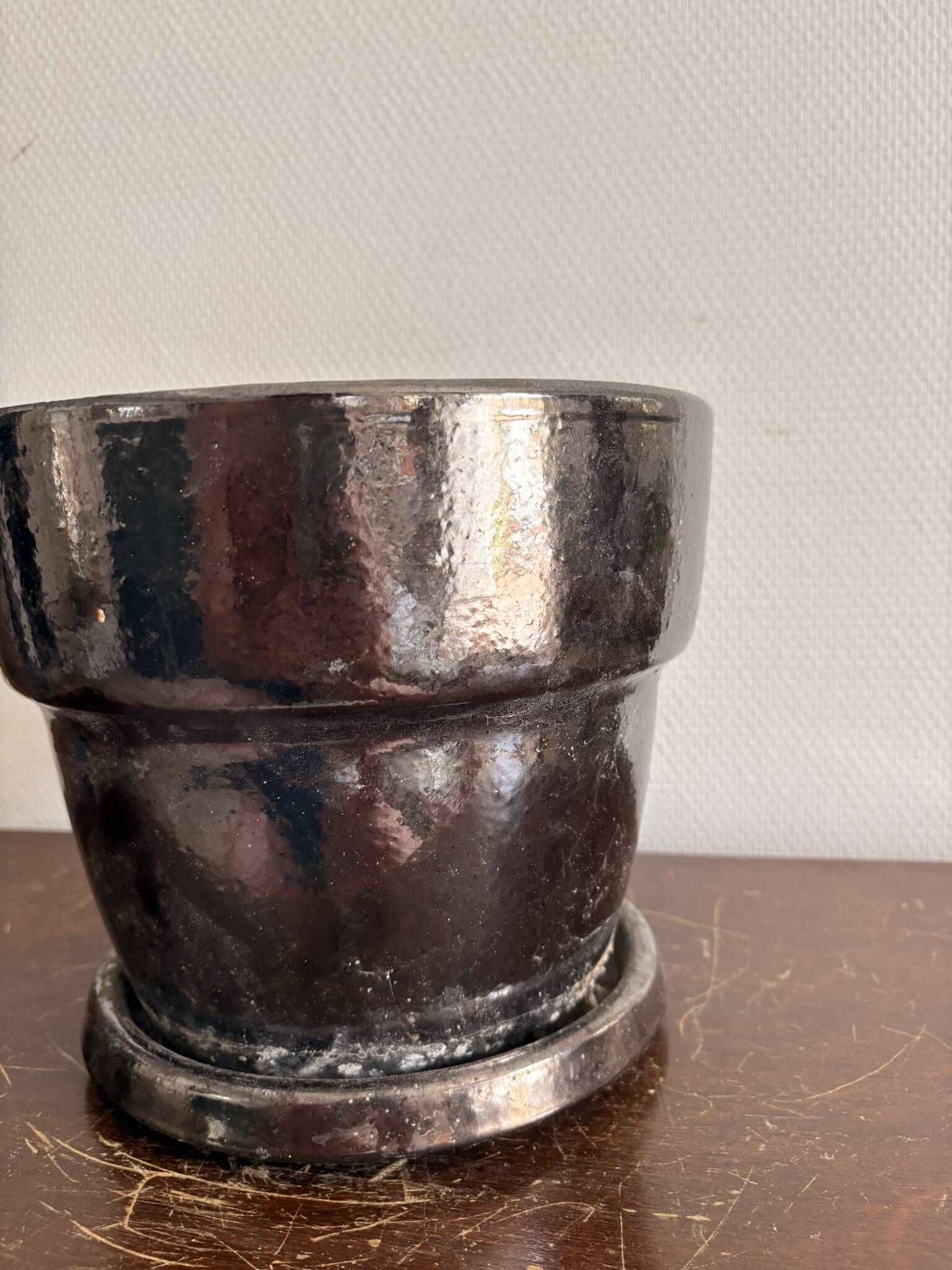 Vintage Red Black Metallic Terracotta Flower Pot