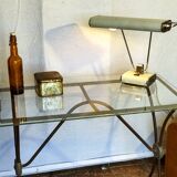 Table d'appoint base en fer forgé et plateau en verre