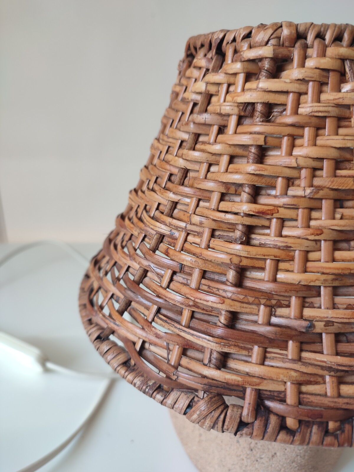 Lampe en pierre naturelle vintage