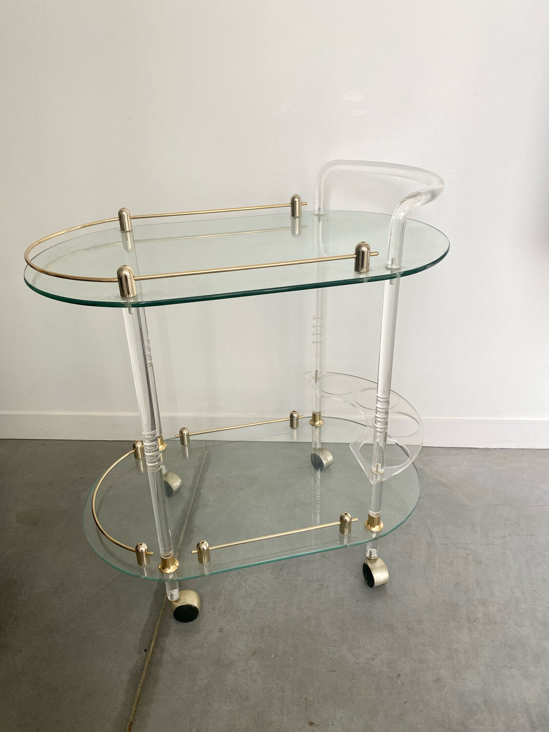 Plexiglass and glass rolling table