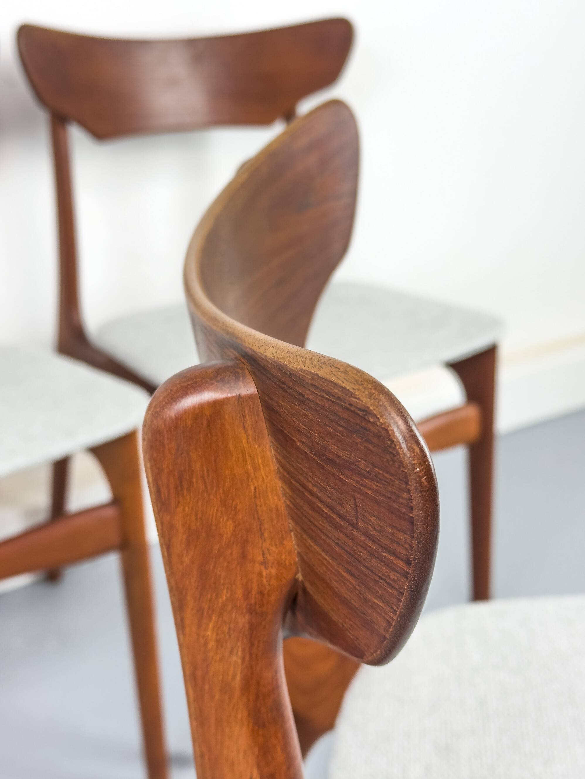 Chaises de salle à manger en teck danois par Schionning & Elgaard, années 1960, ensemble de 4