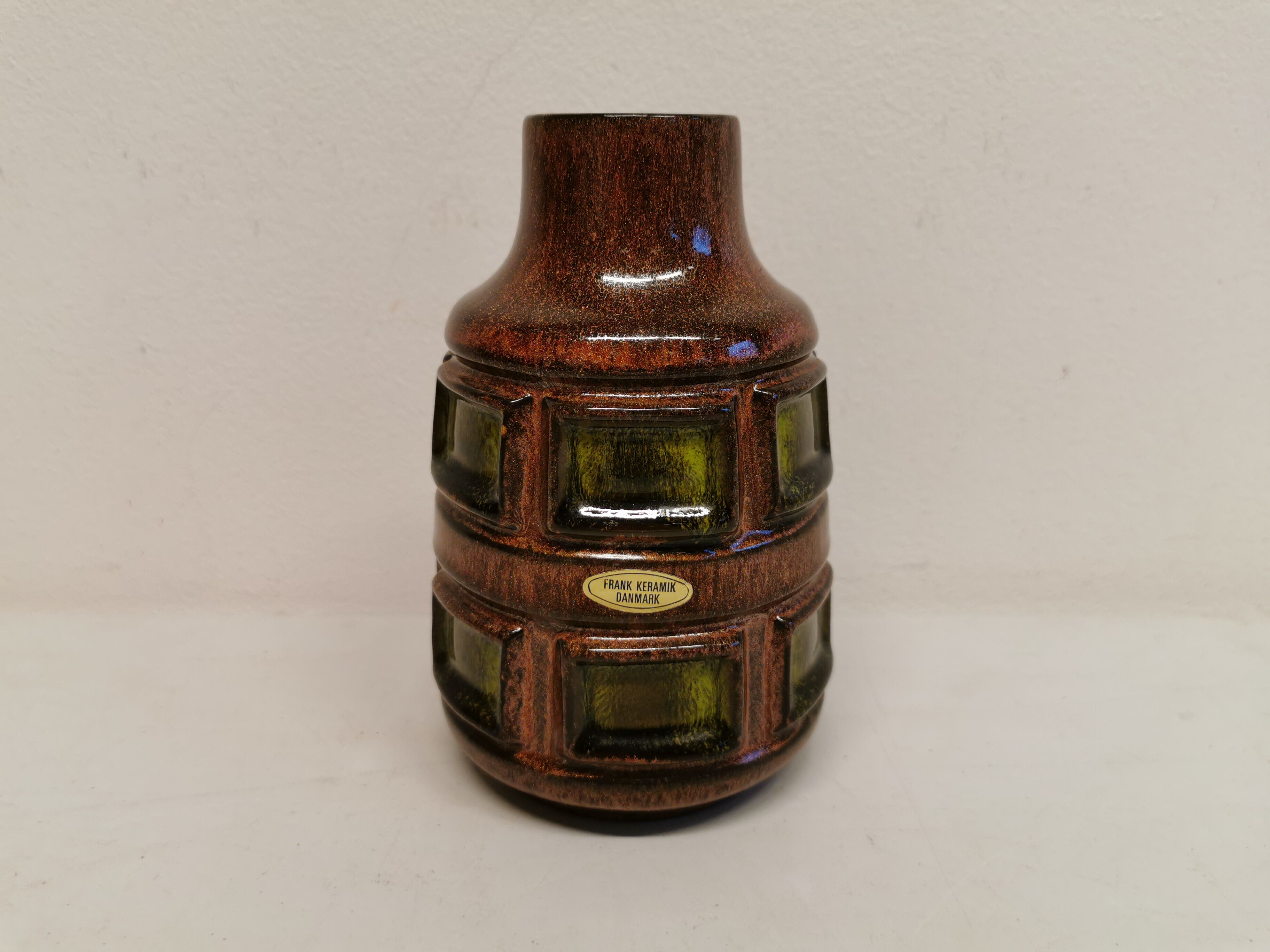 Vase in a timeless design, made by Frank ceramics Denmark 1960s.