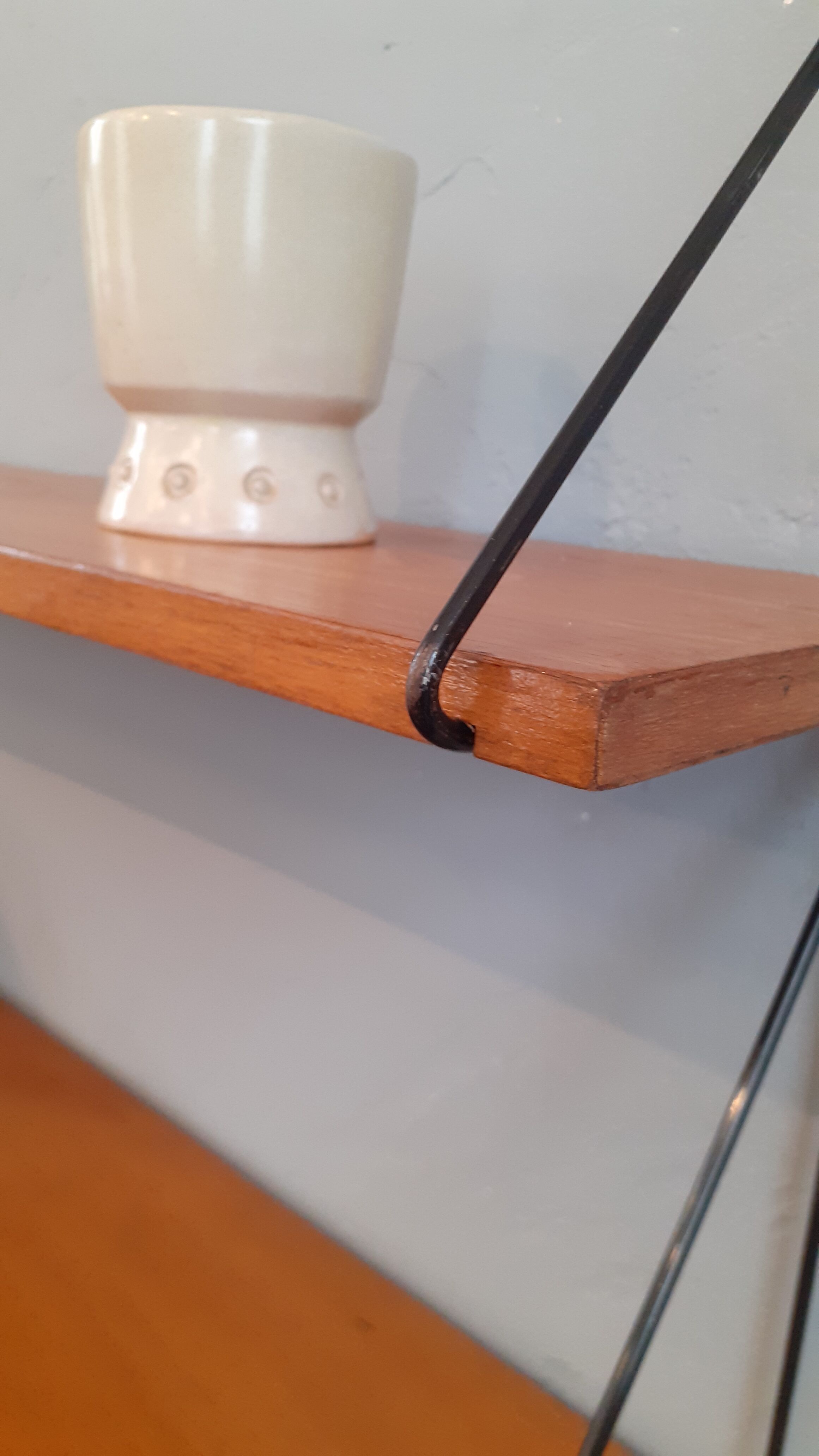 Wall shelf 50s
