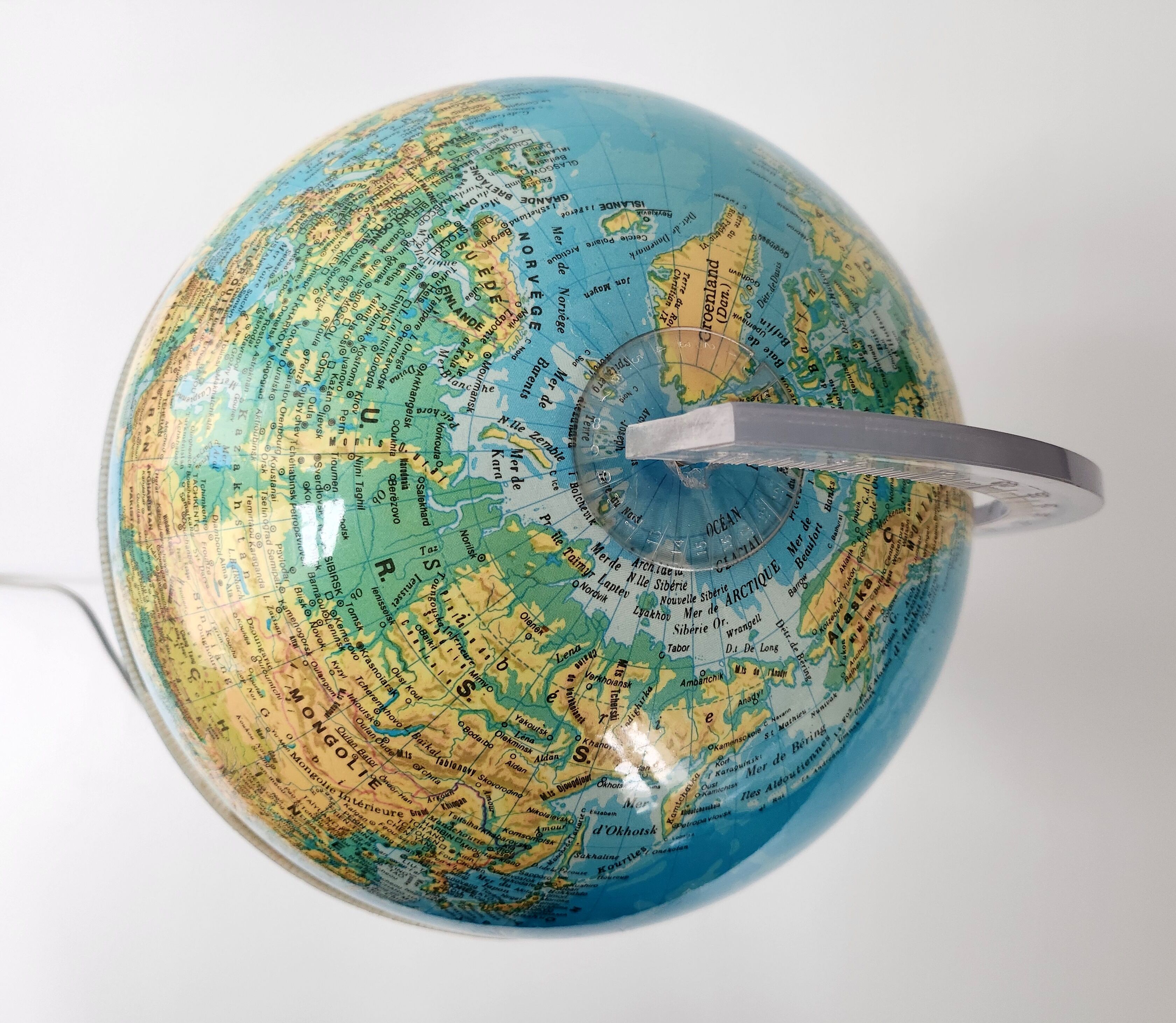 Vintage luminous globe 1950