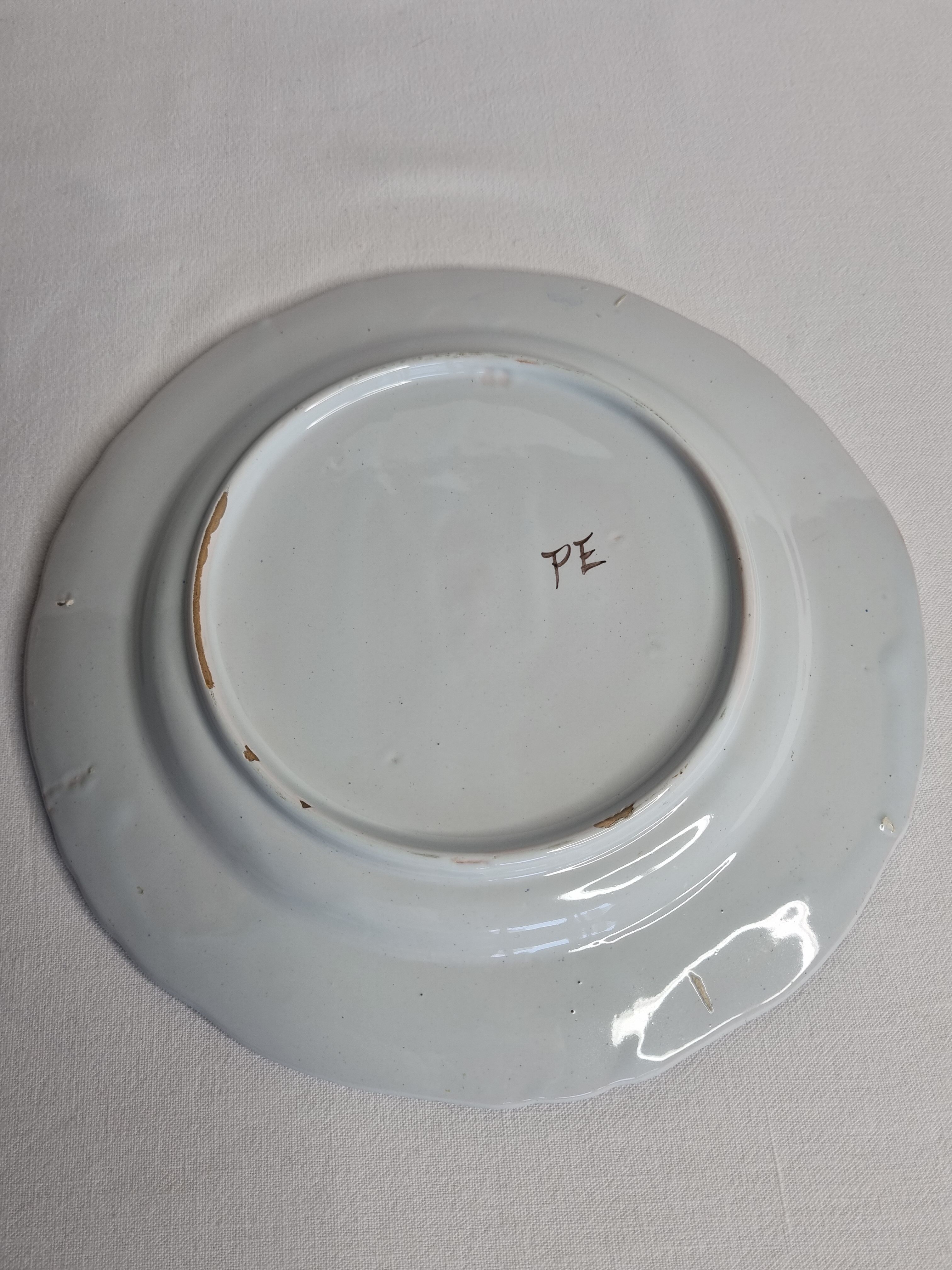 Ancient plate in earthenware of Moustiers 18th, 19th
