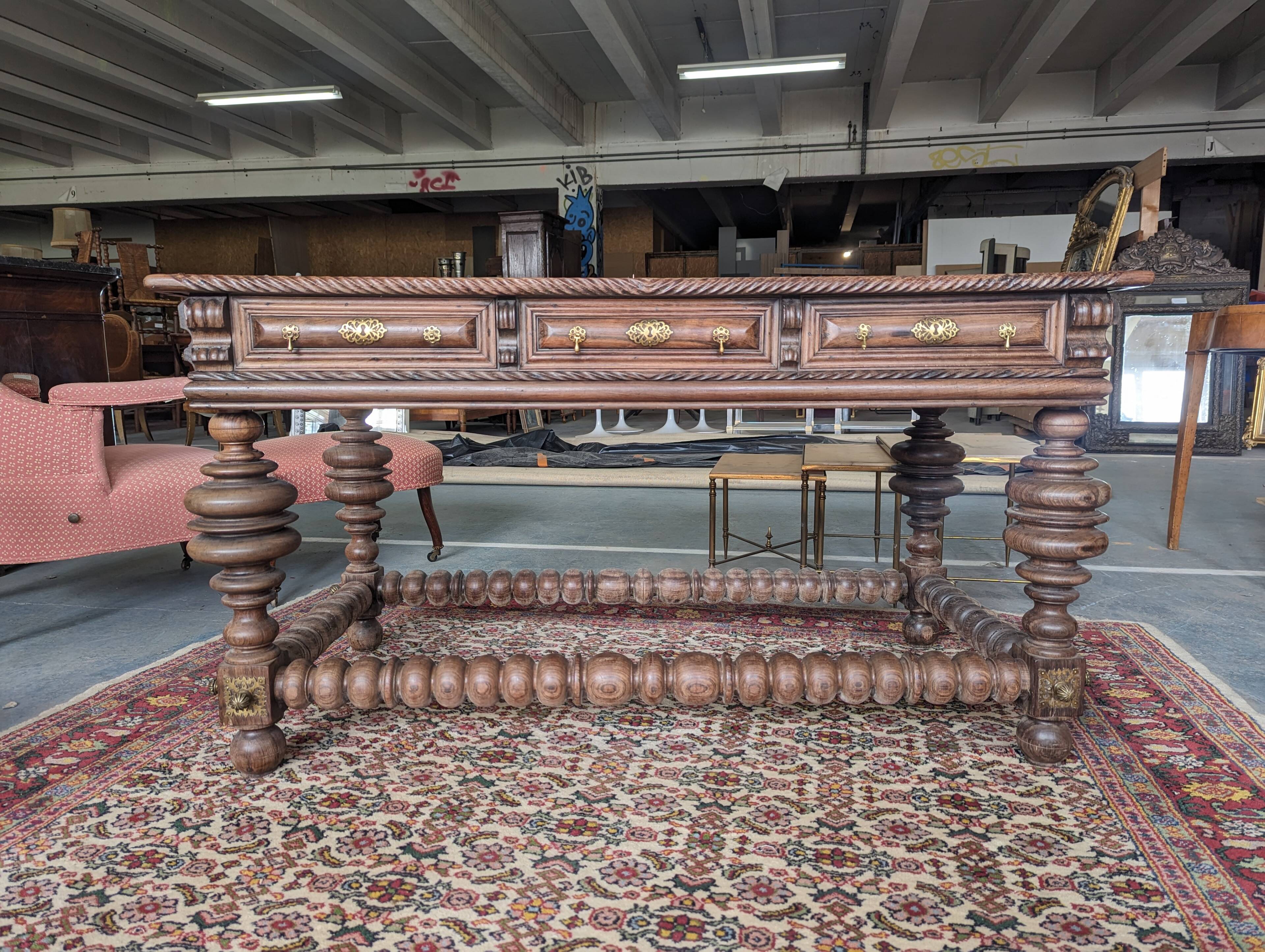19th century Portuguese rosewood table