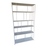Bibliothèque en métal blanc