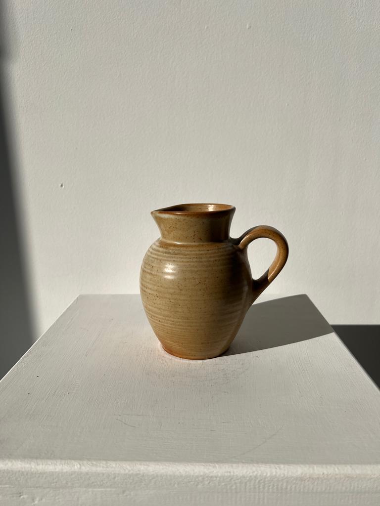 Sandstone pitcher village of France