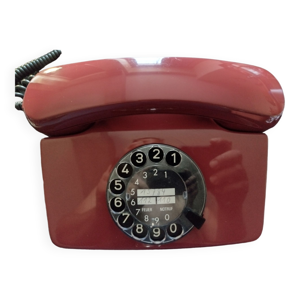 Ancien Téléphone Vintage Bordeaux Rouge à cadran | Selency