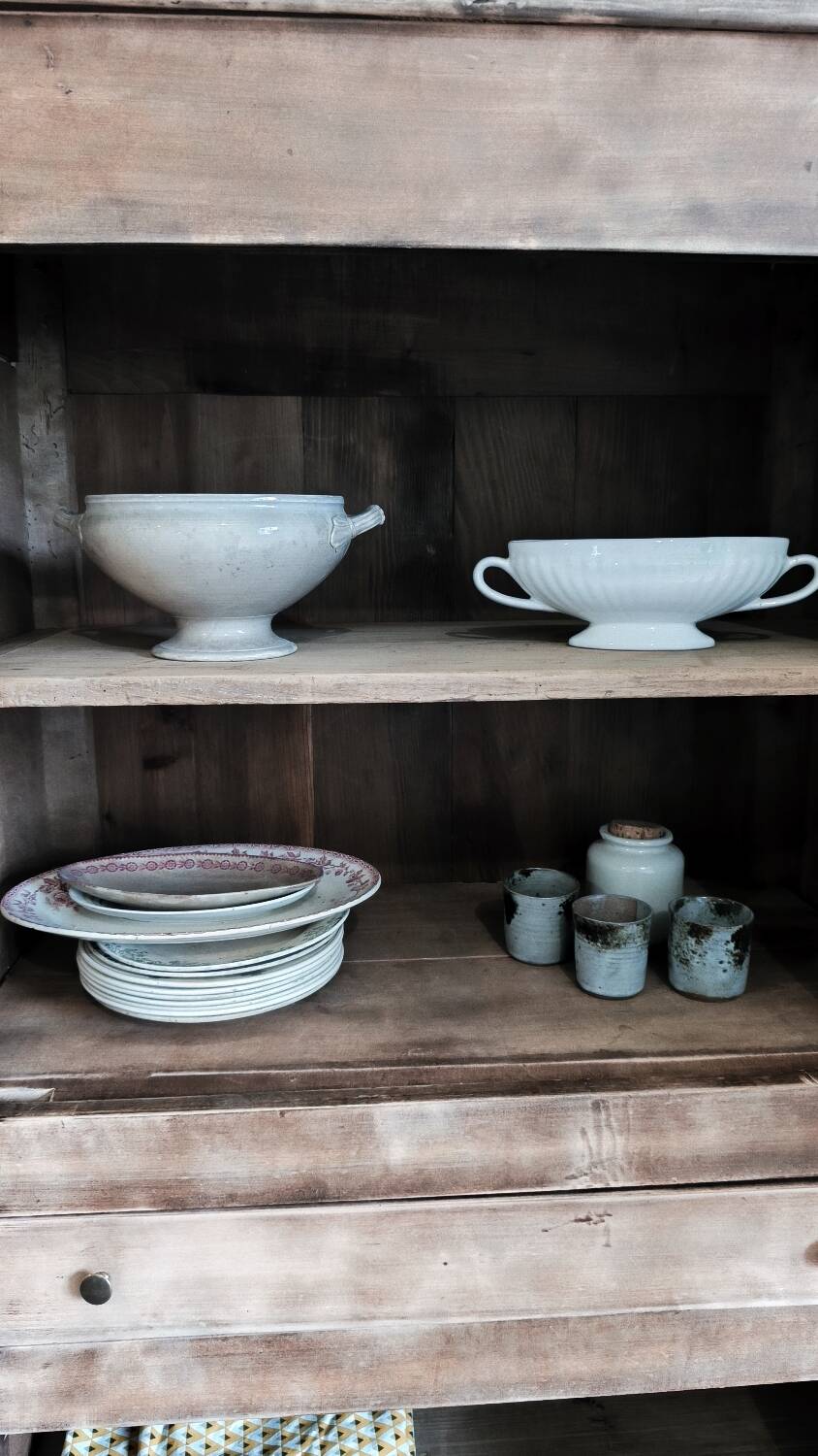 Wardrobe / standing man