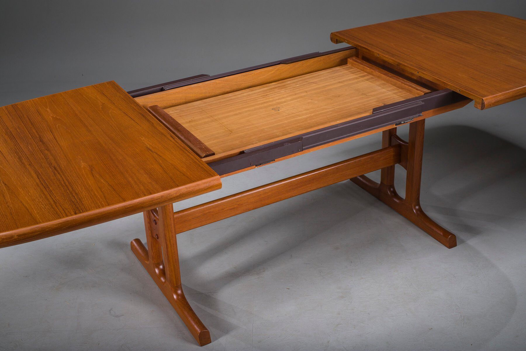 Table à manger extensible en teck de style danois de Glostrup, années 1960