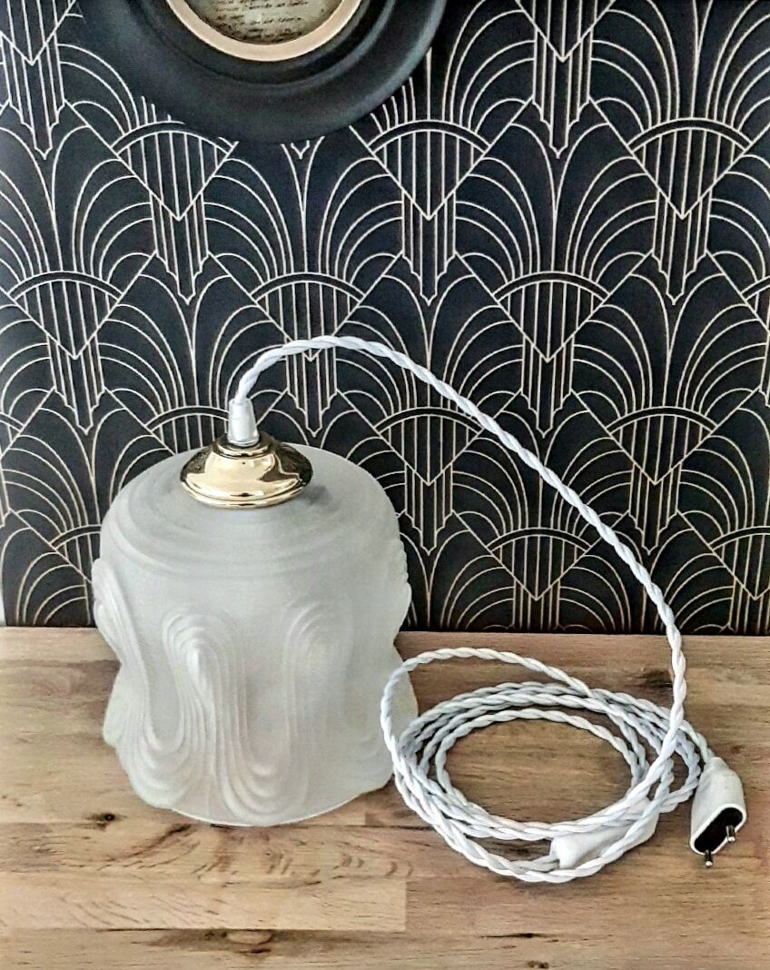 Vintage art deco lamp