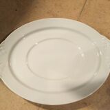 Plat ancien en porcelaine